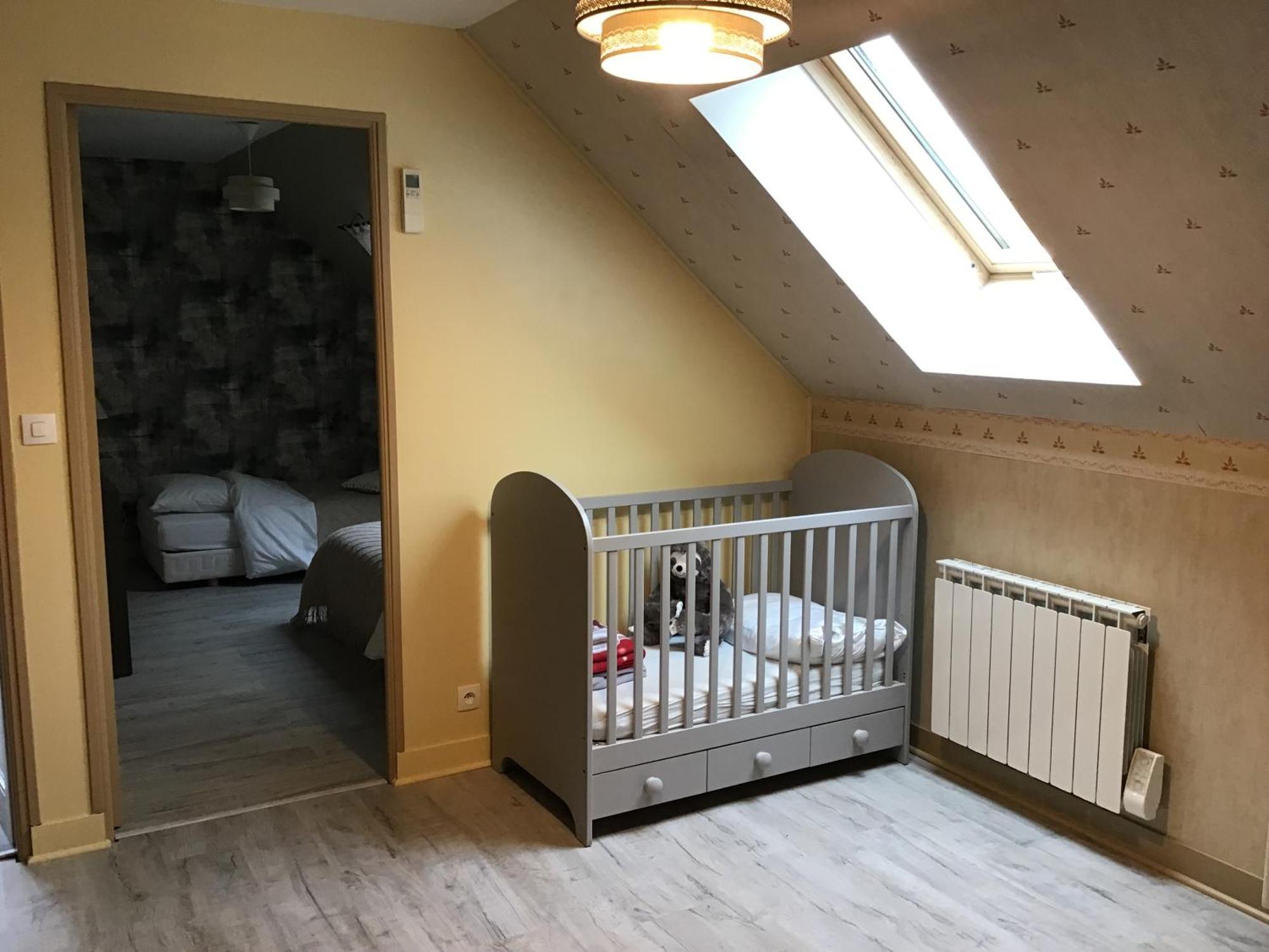 Civray-de-Touraine Des Roux Et Des Pious Suite De 35 A 60 M2 Et 3 Chambres Pour Groupe De 2 A 6 Personnes מראה חיצוני תמונה